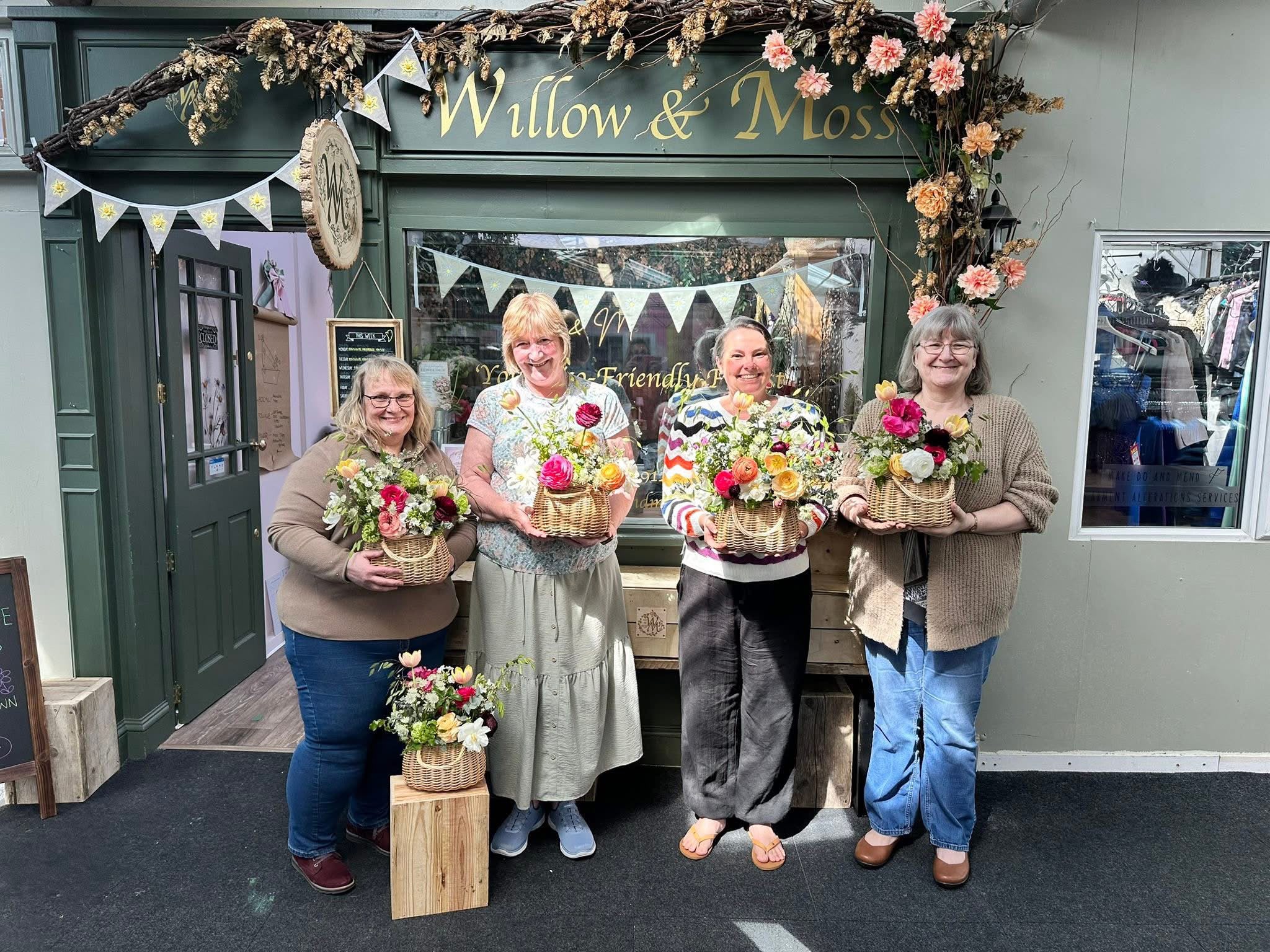 Floral workshop at the Willow and Moss studio