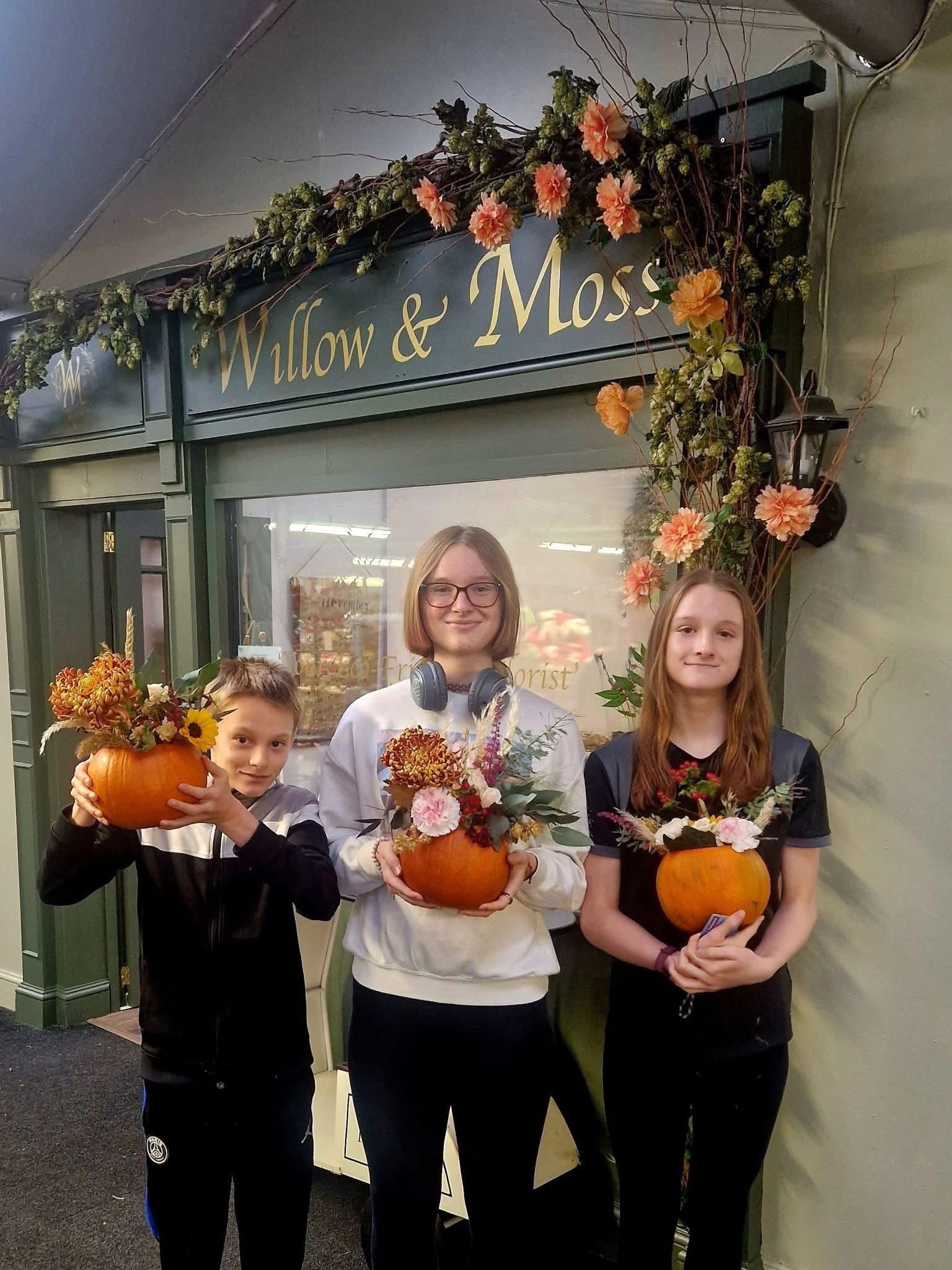 Floral workshop at the Willow and Moss studio