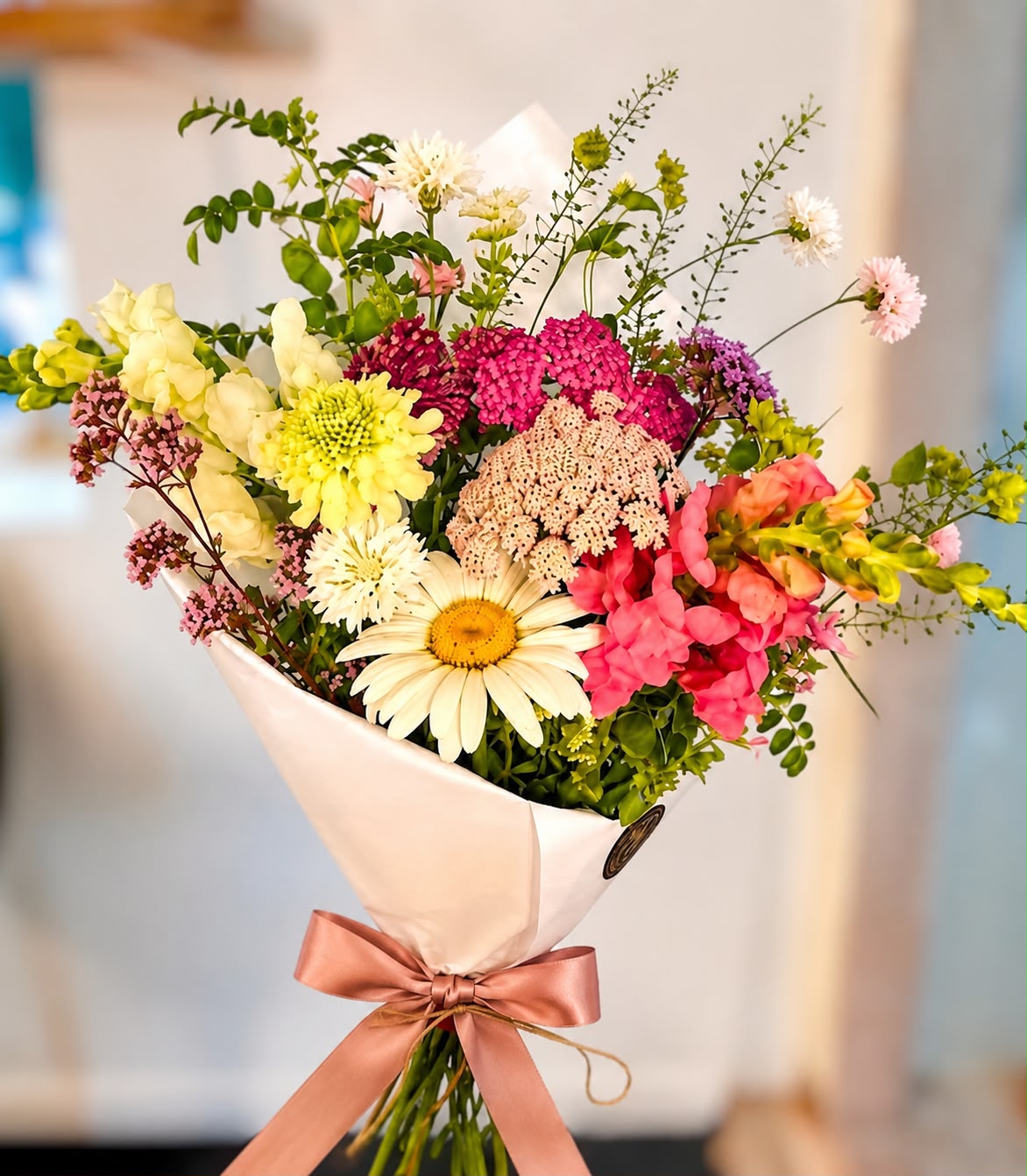 Seasonal subscription flower arrangement